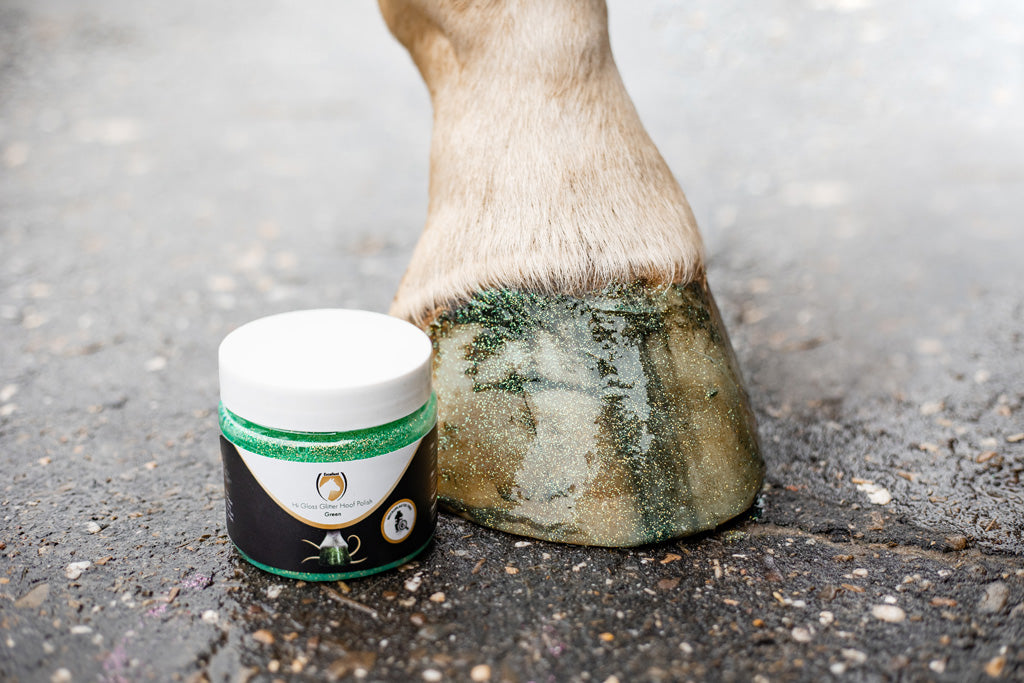 Excellent Horse Hi Gloss Glitter Hoof Polish Green 150 ml